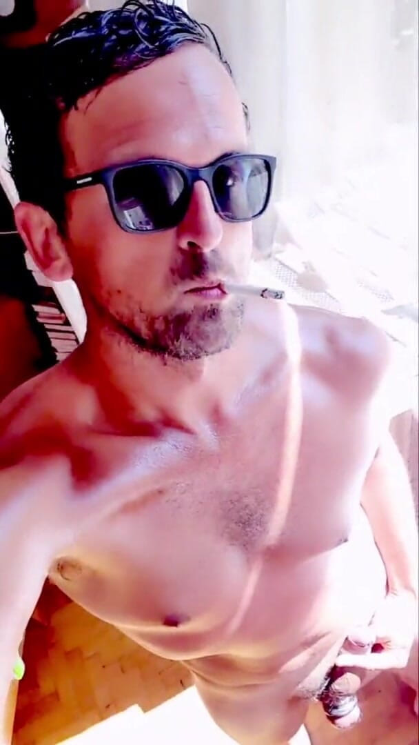 Slutboyben: Slutboyben cam4 викрита в Будапешті