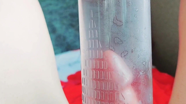 Kitty_Cross: Este atuendo es NSFW, como yo