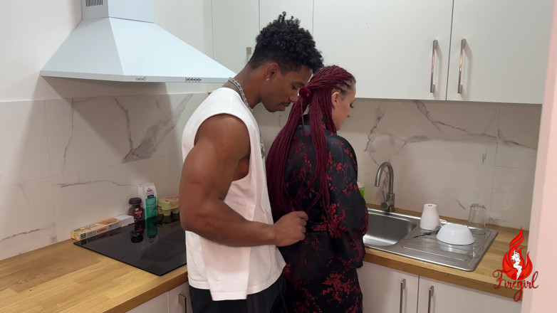 Firegirl80: Stepdad's Girlfriend Get Fucked by Stepson Jesus