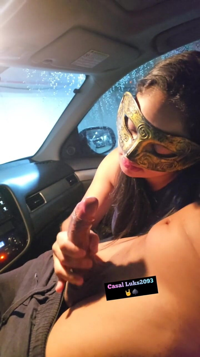 Luks2093: I Sucked the Uber's Big Dick