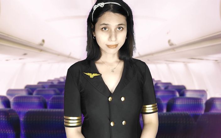 Dani The Cutie: Hottie-flugbegleiterin lässt dich sie ficken und ihr gesicht abspritzen
