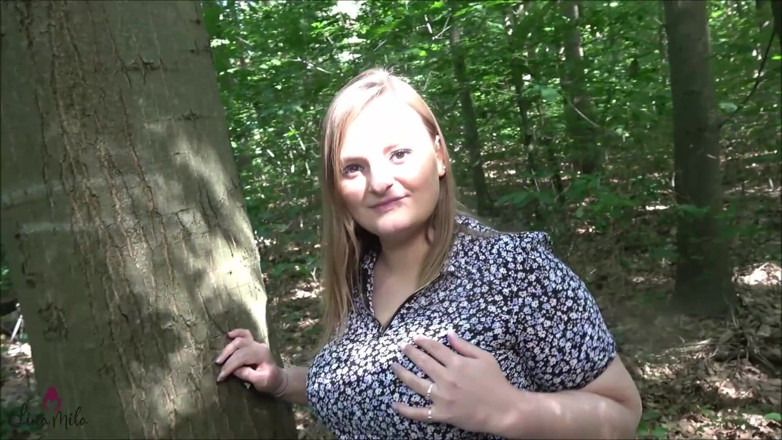 Lina Mila: POV: Idziesz ze mną? na wycieczce pieszej bez siodełka w...
