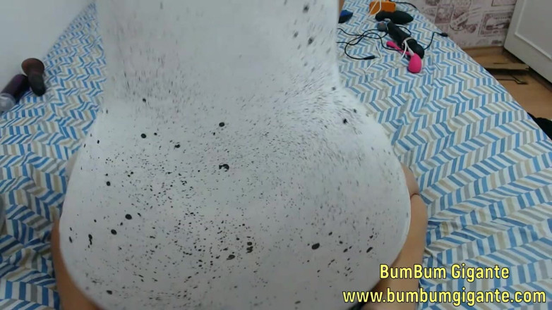 Camargo Hotwife: Gorgeous big-ass teen's breasts