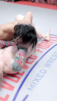 Channy Crossfire vs Kaiia Eve kobiece zapasy