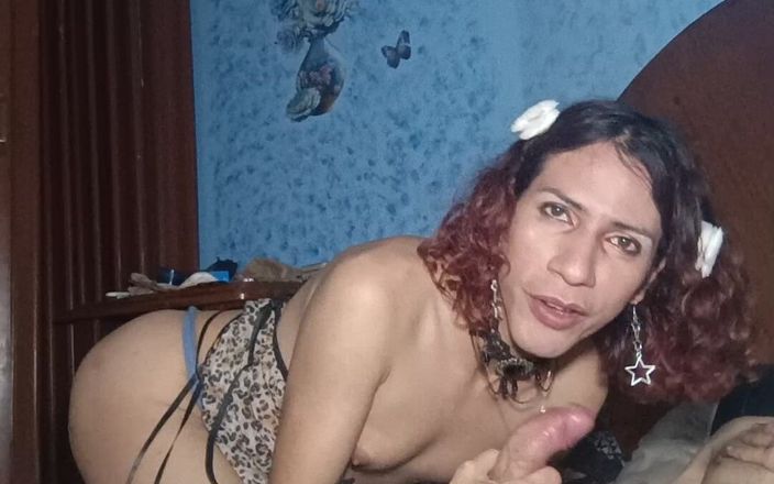 Femboy from Colombia: In dieser position wird es lecker