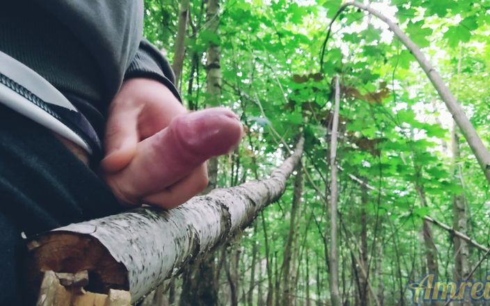 Amreis: Le contact avec la nature se termine par une branlette...