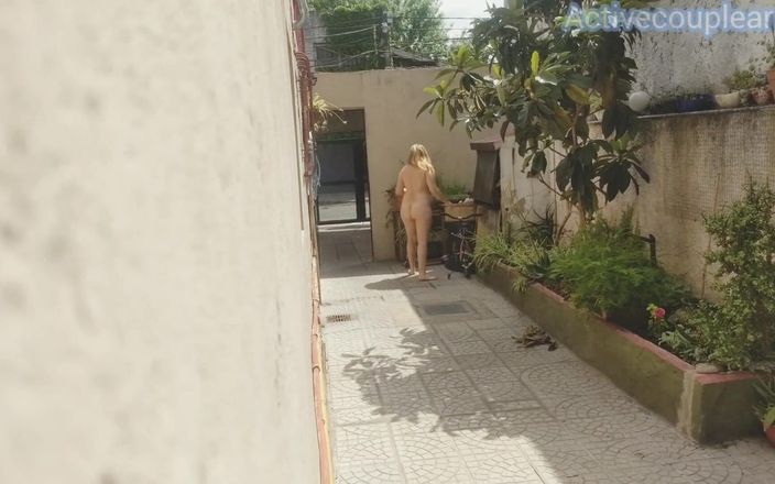 Active Couple Arg: Komşusunu koridorda çıplak röntgenci ve onu sokaktan izliyorlar