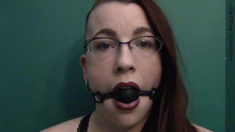 Lily O'Riley: Ballgag Staring