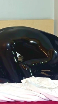 라텍스에서 깨어난, 풀영상 - Alex Latex