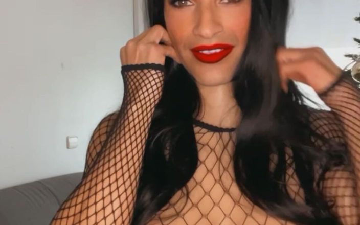 Sissy Slut Brianna: La pute de Brianna avec ses nouveaux seins