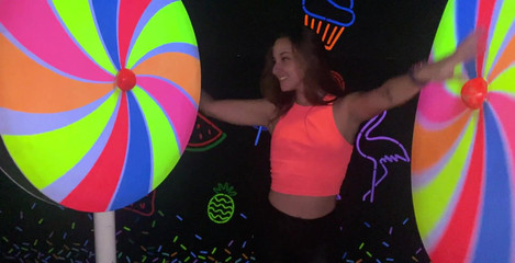 Amirah Adara: Chceš se mnou přijít do muzea selfie?