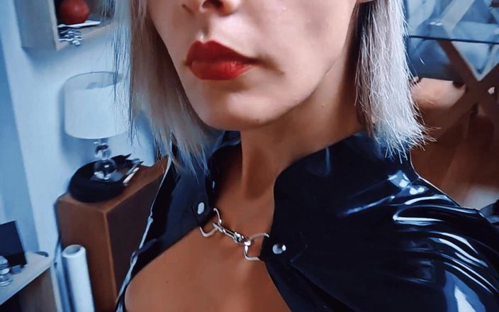 DeesseJulia: Dietro le quinte: lattice completo - maitresse julia