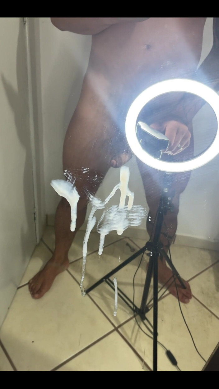 Pedro Surf: Covering the Mirror!