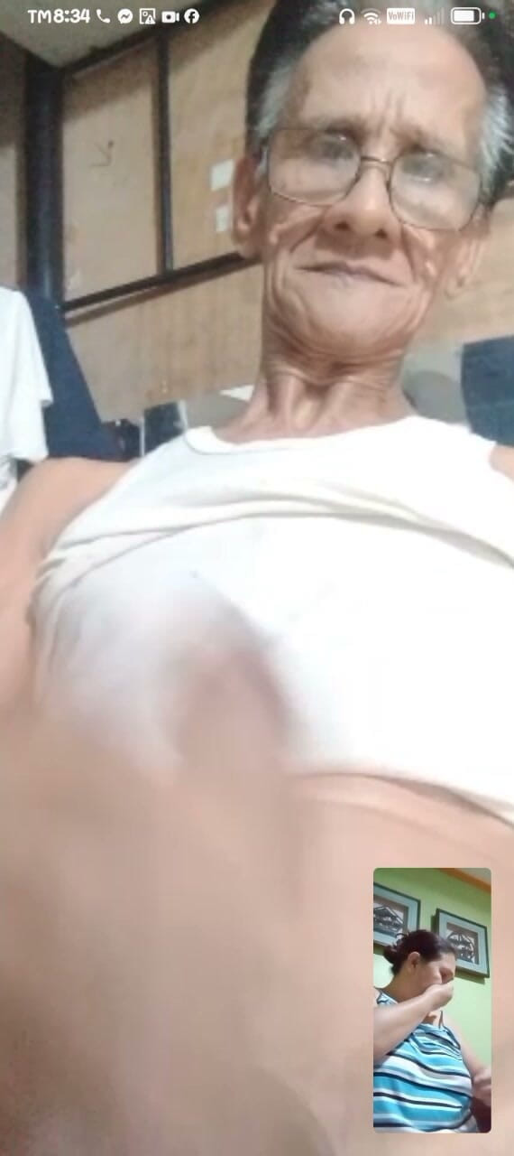 amadorrivera: Satisfacția vrea în sex în apel video