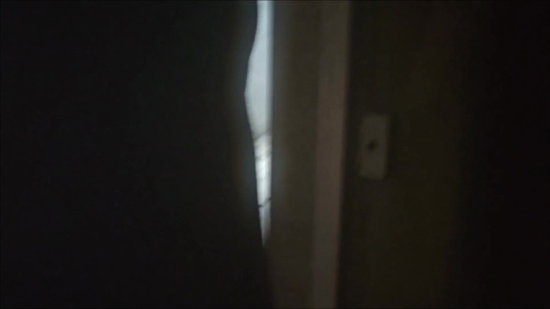 ChineseBisexual: Masturbazione in un bagno