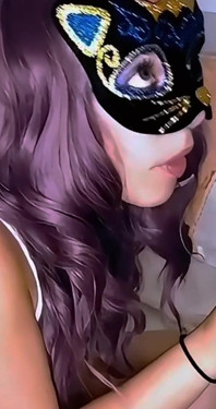 Blowjob dan pancutan mani dalam mulut untuk Kiki
