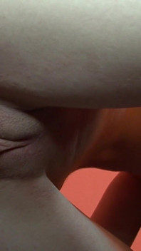Dojrzała blondynka MILF ssie BBC i jeździ głęboko
