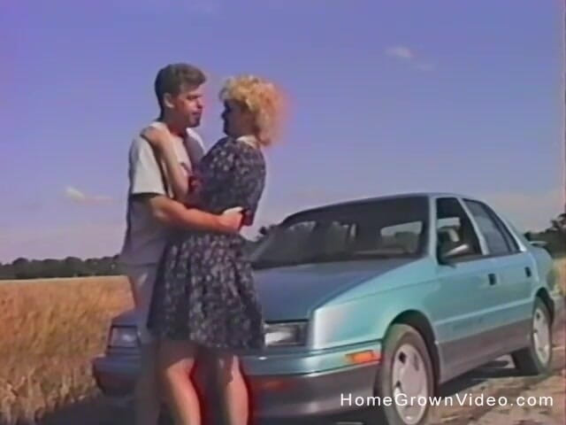 Homegrown Vintage: Divoké amatérské šukání z 80. let!