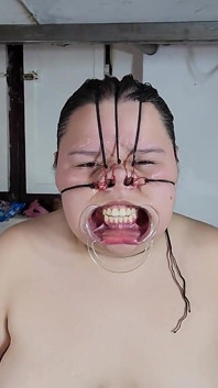 Humiliate My Face and Use My Asshole as a Food Container, I Want to Expel It to Eat It