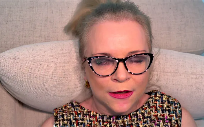 Misses_Jenny: Mature Blonde Porn Casting - Never Late to Start