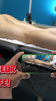 Ehemann beobachtet ehefrau | Masseur berührt seinen schwanz auf dem Körper meiner ehefrau | Ficken beim schleifen im massagezentrum