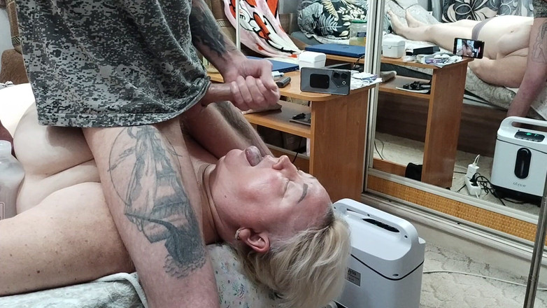 Zona901: Saya melancap batang saya untuk memberi makan air mani panas...