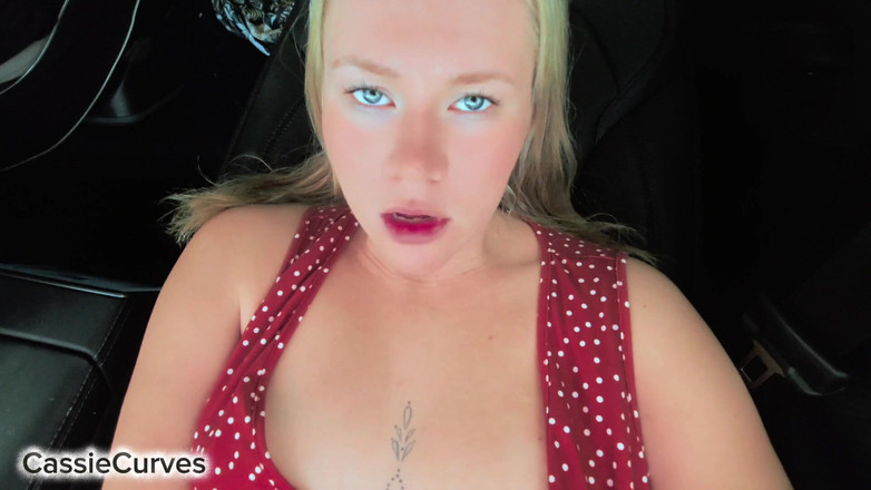 Cassie Curves: La Ragione Della Matrigna per Il Divorzio