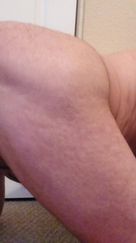 Sikiş makinesinin yarağını seviyorum