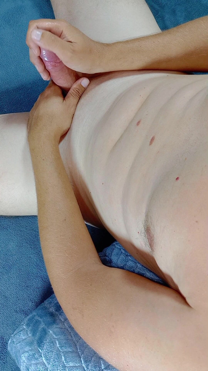 chris_aitrix: Masturbuji a prodlužuji orgasmus, dokud nevyjde mléko Chris_aitrix