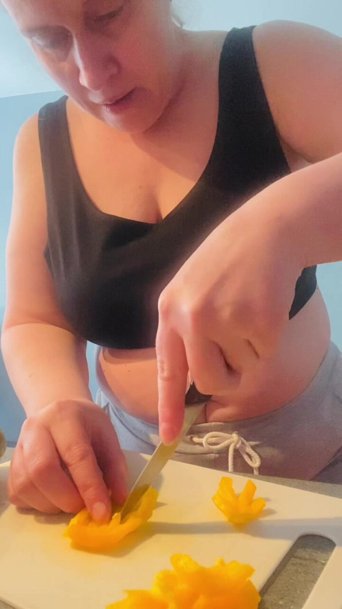 VikkiGeorgia: Géante et légumeux, jeu drôle