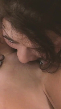 Chicas Que Anhelan Polla En 4_lesbian Escena Con Grandes Traseros Se Follan El Culo Con Dos Consoladores