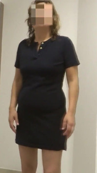 Eu Me Masturbo Assistindo Minha Madrasta Se Vestir Depois Do Banho, E Ela Se Masturba Ela Me Mostra Sua Bunda.