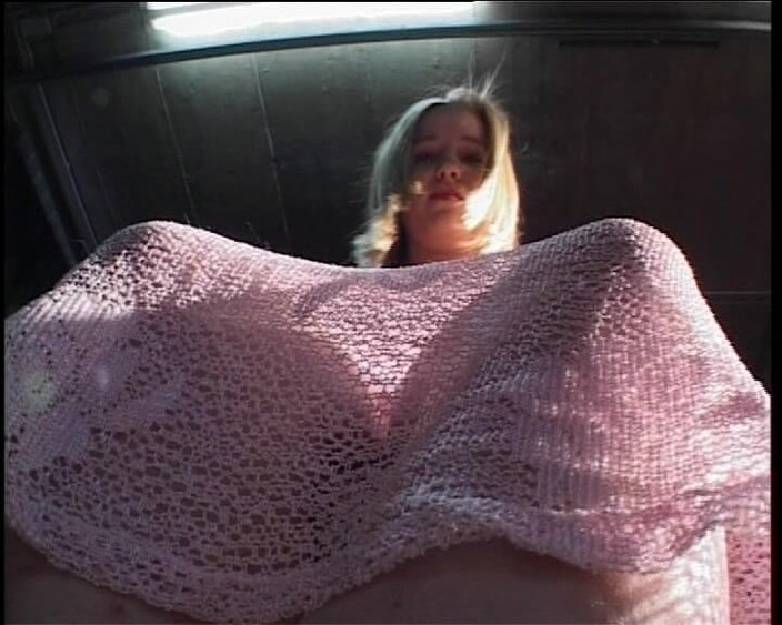 German Fuck Movie: «за Німецькими Дверима» Ретельно Трахається - Повний Фільм