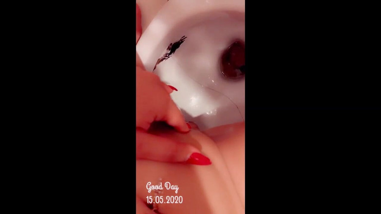 Mistressrola: Futai cu degetul în cur, futai cu pumnul și pișat