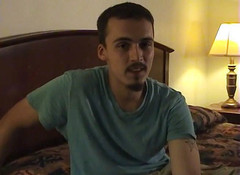 Jay's Amateur Straight Guys: Un băiat heterosexual o ia pentru mine