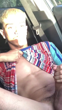 Mladá Hung Twink Solo Honí Na Veřejnosti Honění off Cumshot