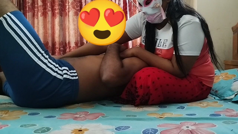 Teensex: 자지를 빠는 방법으로 남편의 절친을 유혹하는 거유 와이프