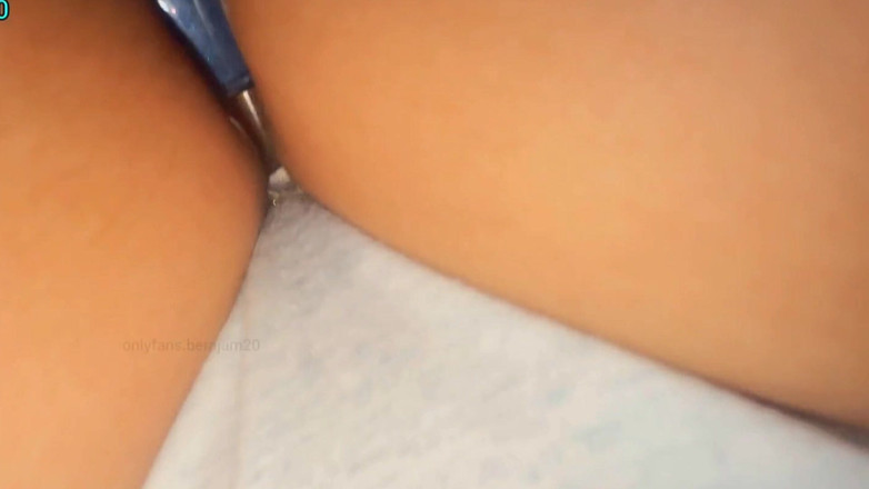 sofiasexxx: Byl jsem tak úspěšný, že jsem dosáhl orgasmu s rtěnkou