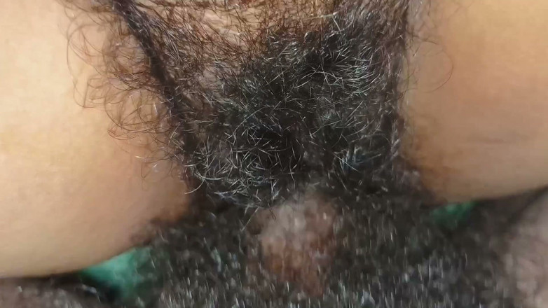 Sexy aunty: The Brother-in-law Thrust His Cock Into the Gujarati Sister-in-law's Pussy.