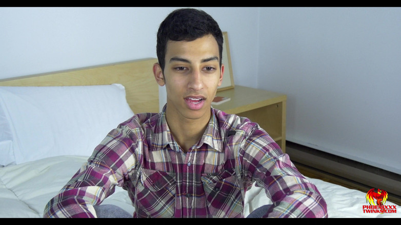 Phoenixxx: Una q&amp;a con il nuovo ragazzo sexy Lukas