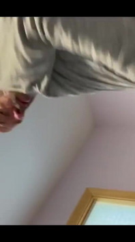 Squeezing Balloon to Anally Insert Ozone Into Ass