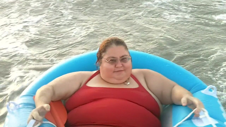 BBW nurse Vicki adventures with friends: 아니 재미 바다 보트 모험!