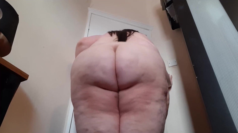 SSBBWLadyBrads: 너의 벌거벗은 거대한 여신