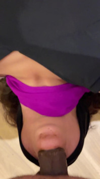 Quando Sofia quer comer porra em estilo diferente - a melhor garota indiana bate boquete na garganta profunda e engole porra em vídeo de sexo Full HD