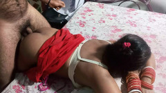 FireeCouple: Desi indická XXX bengálská bhabhi ošukaná pronajímatelem, protože nemůže zaplatit...