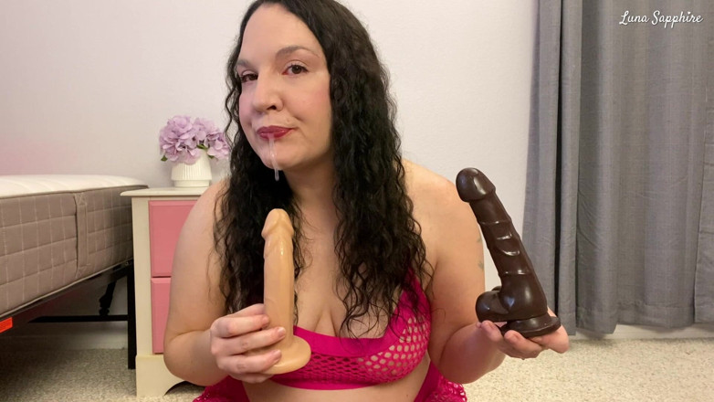 Luna Sapphire: Deepthroat Training Gagging and Spit on Dildos
