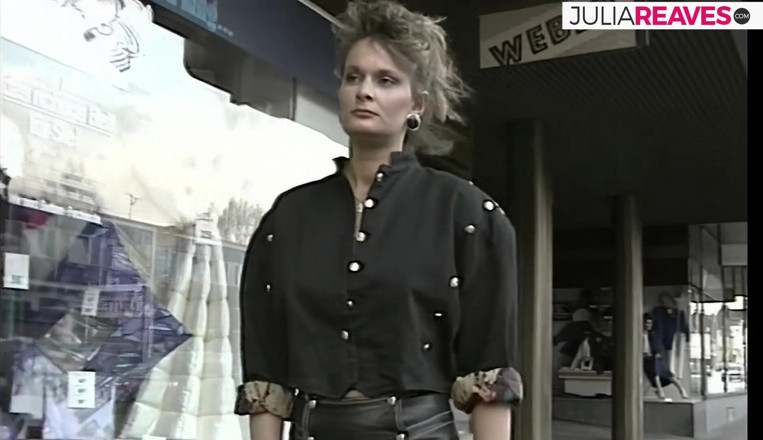 Retro German Amateurs: Milf reitet harten schwanz, nachdem sie einen heißen blowjob gegeben...