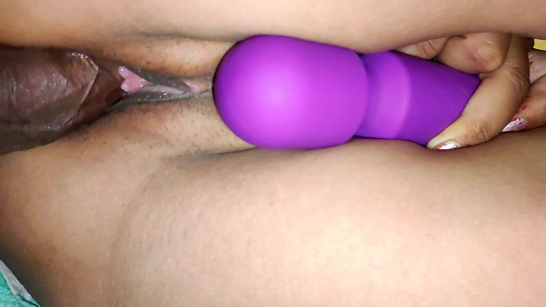 StreetPalyBoy: 바이브레이터로 보지에 사정하는 힌디어 Neha 1차 보지