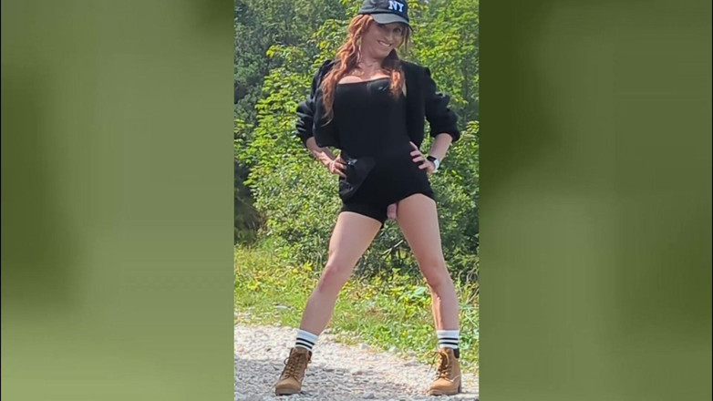 TV_Helena: Non c'è peccato in Pastura! La trans si masturba a 1.800...