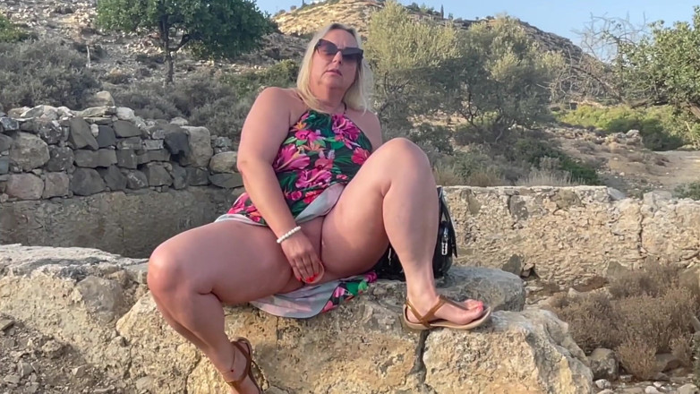 Lena Cox: Horny Wife Outdoor Squirting Masturbation - Nympho Wife Real Orgasms